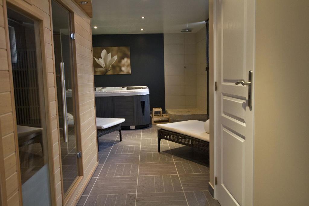 Hotel-Spa-Piscine Le Petit Castel Beuzeville-Honfleur Zewnętrze zdjęcie