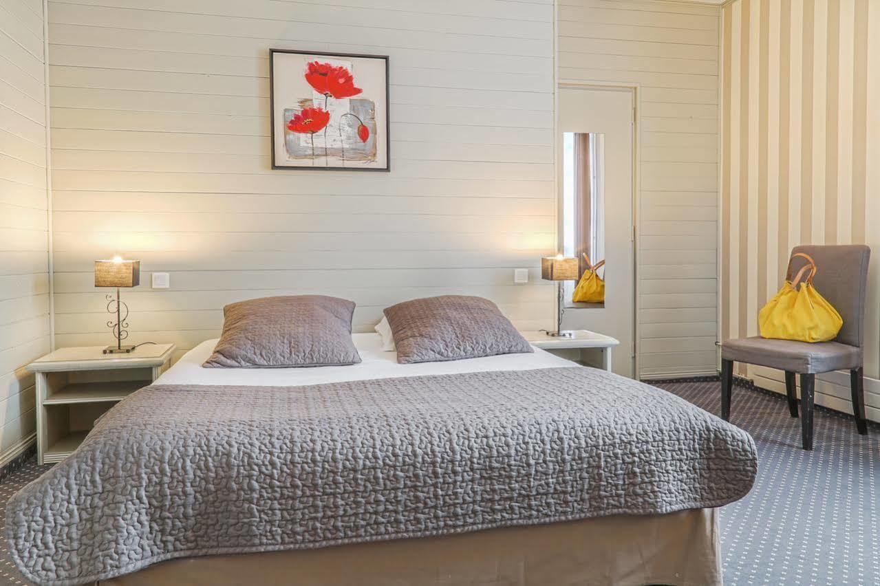 Hotel-Spa-Piscine Le Petit Castel Beuzeville-Honfleur Zewnętrze zdjęcie